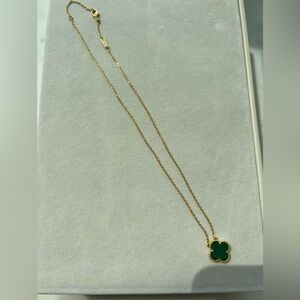 Elegant Gold and Green Clover Necklace